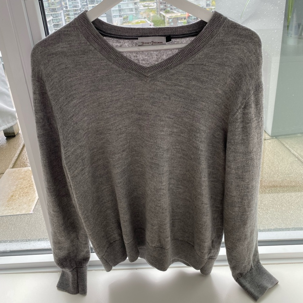 Hickey Freeman Men's 100% Merino Wool Sweater